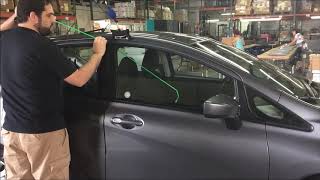 How To Unlock A 2016 Nissan Versa With A One Hand Jack Set from Access Tools