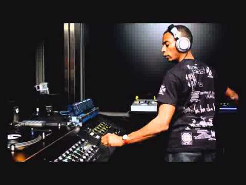 Jeff Mills Live @ Cosmic Club Münster Germany (01.01.1993)