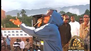 Bounty Killer on Stage with Alliance