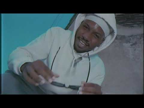 Un Besote // El Ankla (Dir  YohanStereo)