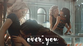 Cosima & Delphine-I'm falling around you