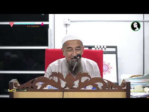 Pakai Baju Jersi Bola Yang Ada Lambang Salib - Ustaz Azhar Idrus