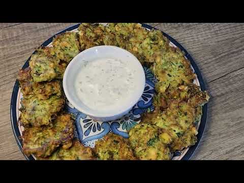 Beignets aux courgettes turcs/ Turkish zucchini fritters - Recette moyen-orientale