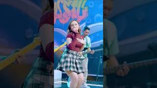 Download lagu TERLALU SAYANG - Jihan Audy #terlalusayang #jihanaudyofficial #youtubeshorts #dangdutkoplo mp3