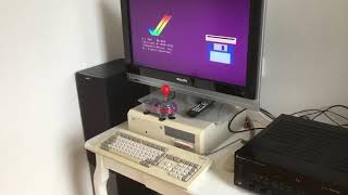 Commodore Amiga 4000 JAMO S 506 Speakers Sherwood 5030 Amplifier. Hello from Retrocengo