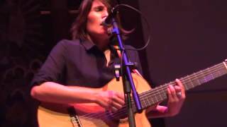 Tanita Tikaram - "He Likes The Sun"