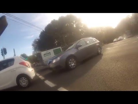 Only cyclist break laws