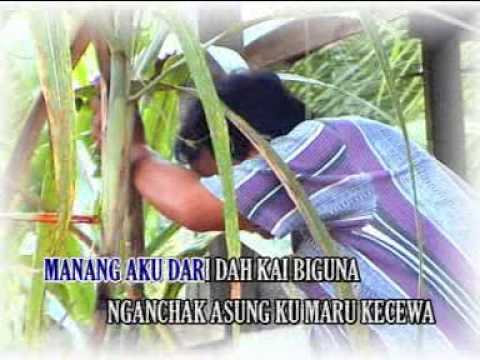 Cinta Bujang Maru-Christopher Muni