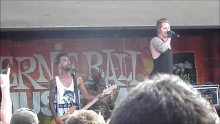 A Skylit Drive - Unbreakable: Warped Tour 2014