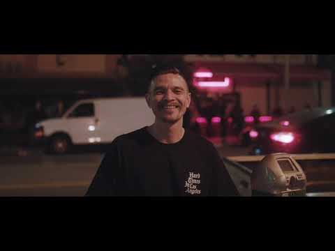 Pisak - Z Charakterem (mashup video)