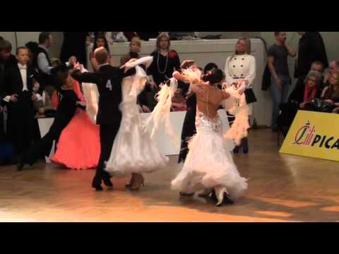 Dzintarlase 2011 Lauris Paegle   Jekaterina Harkovska 1 2fin waltz