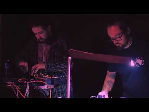 Digital Steppaz / Jahshua / Vibrations Train