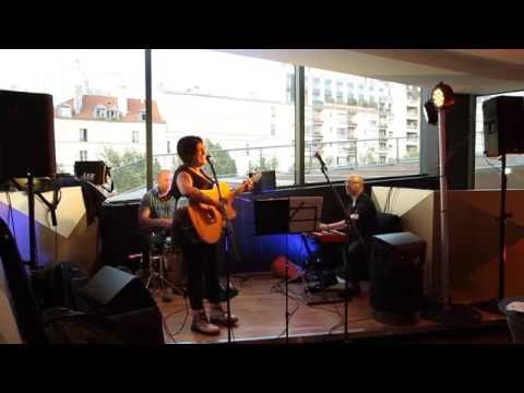Sheliyah -  Toxic (Britney) live @ American Express Live Bar Bercy