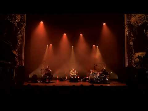 Vincent Peirani - JOKERS Live @ Athénée - Paris //  River