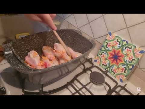 Cosce di pollo in umido con patate