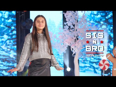 Camelia Cușciac (SISNBRO) - Snowman (Sia cover)