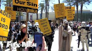 Star Wars Celebration 2015: Cosplayers have fun with the &quot;Jesus Guys&quot;