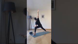 15 Minute "Pick Me Up" Morning Flow with Mike