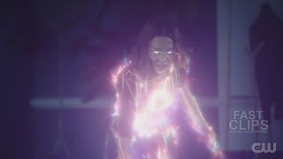 Allegra Uses Her Full Power Against Sunshine &amp; Dr Light | The Flash 8x17 [HD]