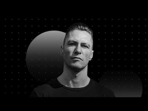 Jon Rundell - Knick Knack (Live At Pure, Privilege Ibiza)