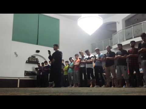 Nata e fundit e namazit të natës në xhaminë e Magures - Rexhep Bytyqi