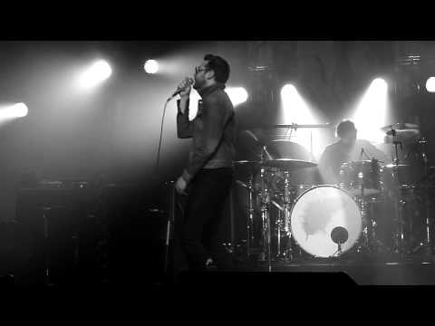 Kasabian - Underdog @ Cirque Royal Brussels - 22/02/2012