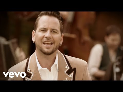 Trauffer - Sennesinger (Official Video) ft. Jodlerquartett Männertreu