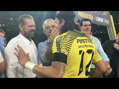 Governador de SP entrega taça na Final do Campeonato Paulista 2018