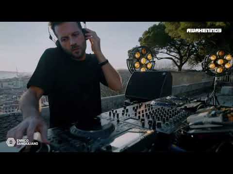 Enrico Sangiuliano plays 'Antonio D'Africa, Sall - Flowing Light' in your stream X Awakenings