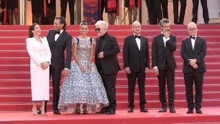 Penelope Cruz,Antonio Banderas, Pedro Almodovar on the red carpet for the premiere of Dolor Y Gloria