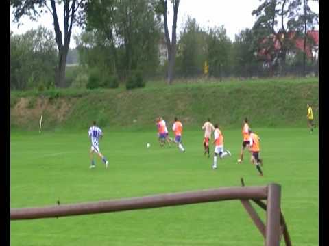 GLKS Jonkowo - Leśnik N. Ramuki pierwsza bramka meczu Leśnik 1.avi