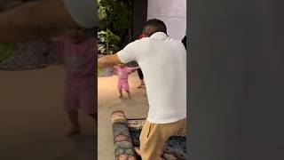 Download lagu Azura lari peluk kakek Anang🥰 #attahalilintar #azura #aurelhermansyah mp3