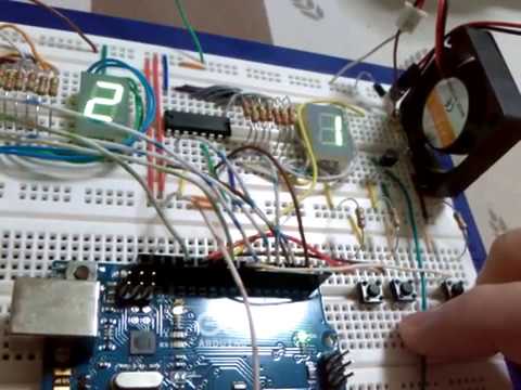 sistema di raffreddamento a ventola con velocità e temperatura impostabili [arduino]