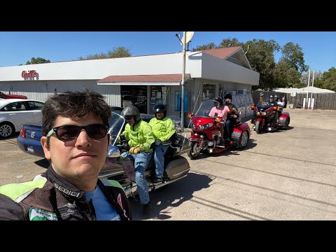 LUNCH RIDE WITH CHAPTER P OUT OF GRANBURY TX ON MY GOLDWING F6B