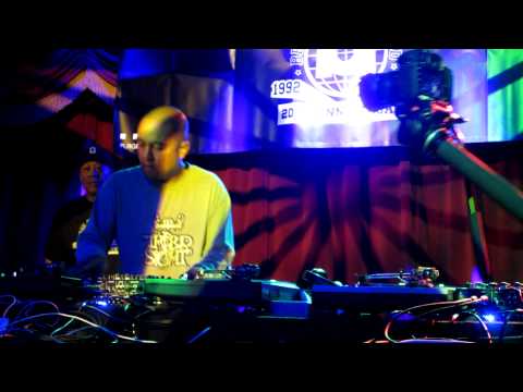 DJ D-Styles - scratch solo - Beat Junkies 20 Year Anniversary