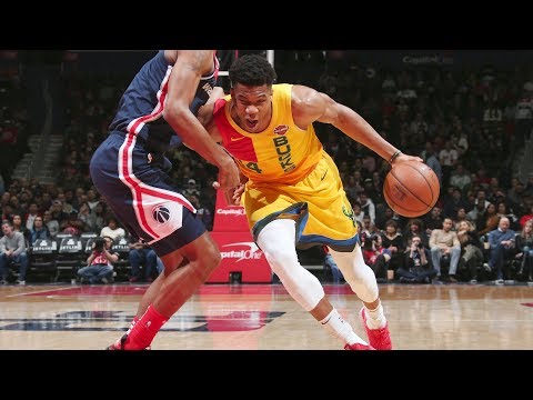 Giannis Antetokoumpo Double-Double vs Wizards | 2.2.19