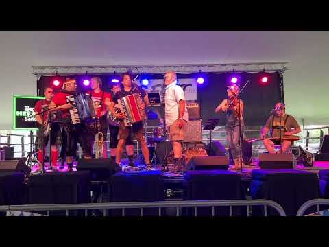 In Heaven There is No Beer /E-I-E-I-O - Das Fest Finale - Alex Meixner Band with Special Guests