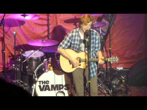 James Bourne - Year 3000 (Acoustic) (supporting McFly, Manchester 3/5/13)