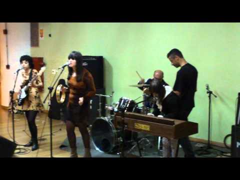 Mercúrio - (I'm Not Your) Stepping Stone