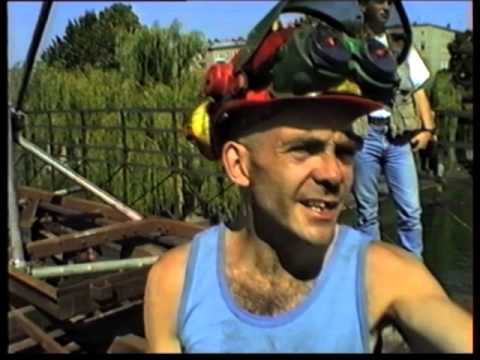 Mutoid Waste Company open Berlin Wall