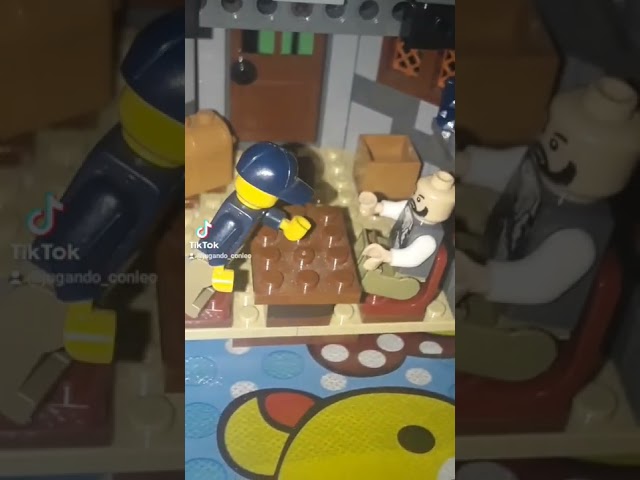 Vídeo relacionado con EraSpooky Disfraz de Pareja Mantequilla de Maní y Mermelada Divertido Traje de Sándwich para Adultos Set de 2 Piezas