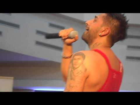 Connect-r La Maritimo Shoping Center