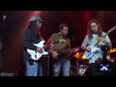 Jack Pearson w/Billy Strings - In Memory of Elizabeth Reed (String the Halls 2)