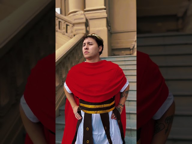 Vídeo relacionado con Disfraz de guerrero vikingo medieval, disfraz de guerrero galáctico, disfraz de caballero Jedi para hombre, disfraz de guerrero, disfraz de fantasía para hombre, Halloween, Navidad, uniforme, cosplay,