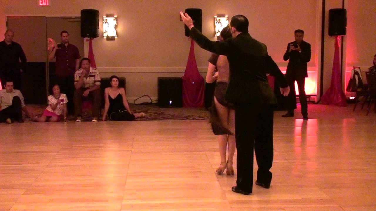 Rodrigo Joe Corbata y Lucila Cionci, Chicago Tango Week 2015, July 2-5 (1/4)