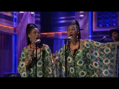 David Byrne, The Lijadu Sisters & more perform William Onyeabor's "Fantastic Man" on Jimmy Fallon