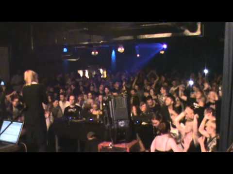 TokTok vs. Soffy O. LIVE @ Uebel & Gefährlich Hamburg 14.08.2010