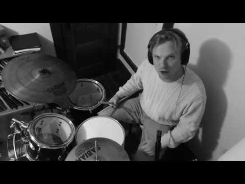 Linear Pattern as a groove variation - Played by Simon Bjarning