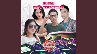 Download lagu Dinding Kaca mp3