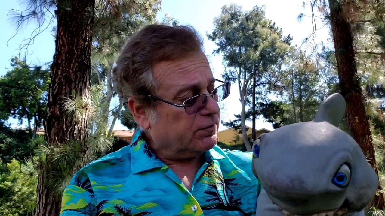 Promotional video thumbnail 2 for Joe Gandelman Comic Ventriloquist & Friends